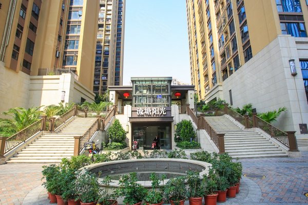 26日 1人觉得很赞 特色 【小区户型】流塘阳光花园共分7个单元住宅