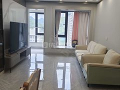 贵阳南明油榨街112平 整租 电梯房 押一付三 精装 3室 采光通透出租房源真实图片