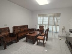 博白博白城区城区绿洲一品四房两厅两卫出租，全新装修出租房源真实图片