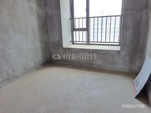 中建宜昌之星(C区)4室2厅2卫170㎡东南155万