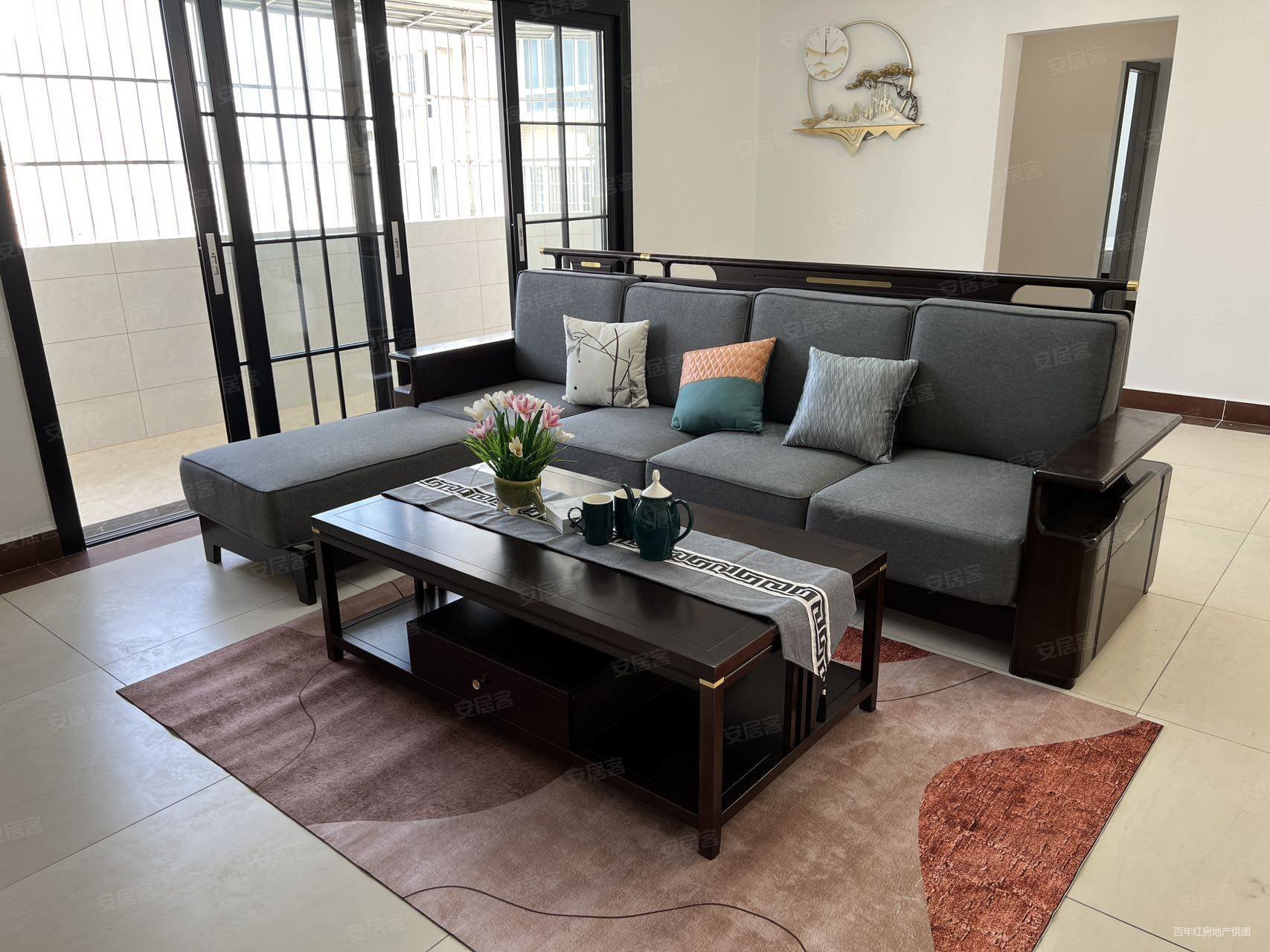 和平大道近白沙门公园正规精装4房带全新家具业主急售