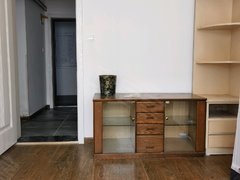 青岛市南香港中路漳浦路小区 2室1厅1卫出租房源真实图片