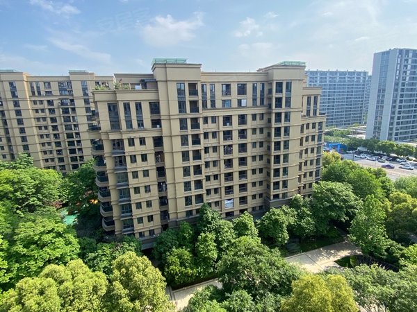 杭州余杭五常翡翠城(东北区)边套翡翠城便宜2房 电梯 精装修 南北通透