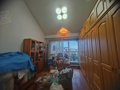上海宝山杨行杨泰公寓 5室2厅2卫 复式大面积 近地铁一号线出租房源真实图片