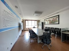 海湖 三榆夏都景苑190平4室 精装带办公家具 看房约