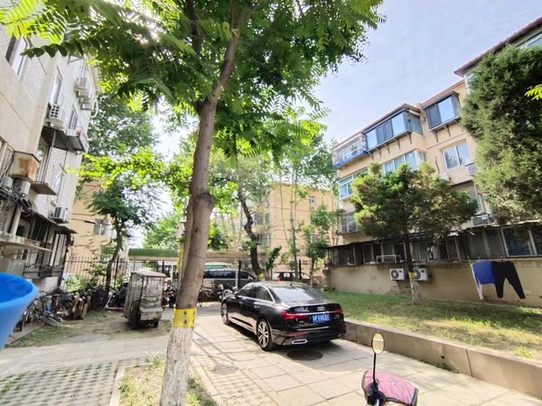 实拍拒绝虚假西苑医院颐东苑中信所西苑精装三居钥匙房