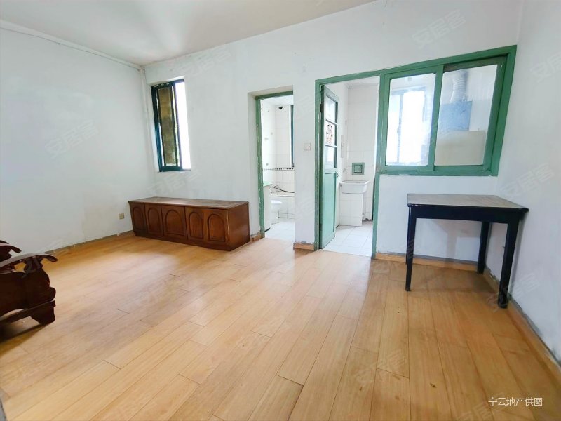 紧靠地铁站 好楼层 位置好 不靠路 随时看房,天景山公寓欣荣苑二手房