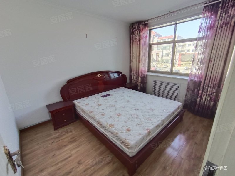 新建二中附近 中间楼层 南北采光 院内停车方便,庆阳地区行署人事处