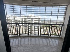 泉州丰泽城东万达旁美仙山大户型大四房招租出租房源真实图片