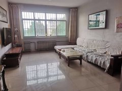 邹平邹平城区山北带车库  1000三室 家具家电齐全拎包入住随时看房出租房源真实图片