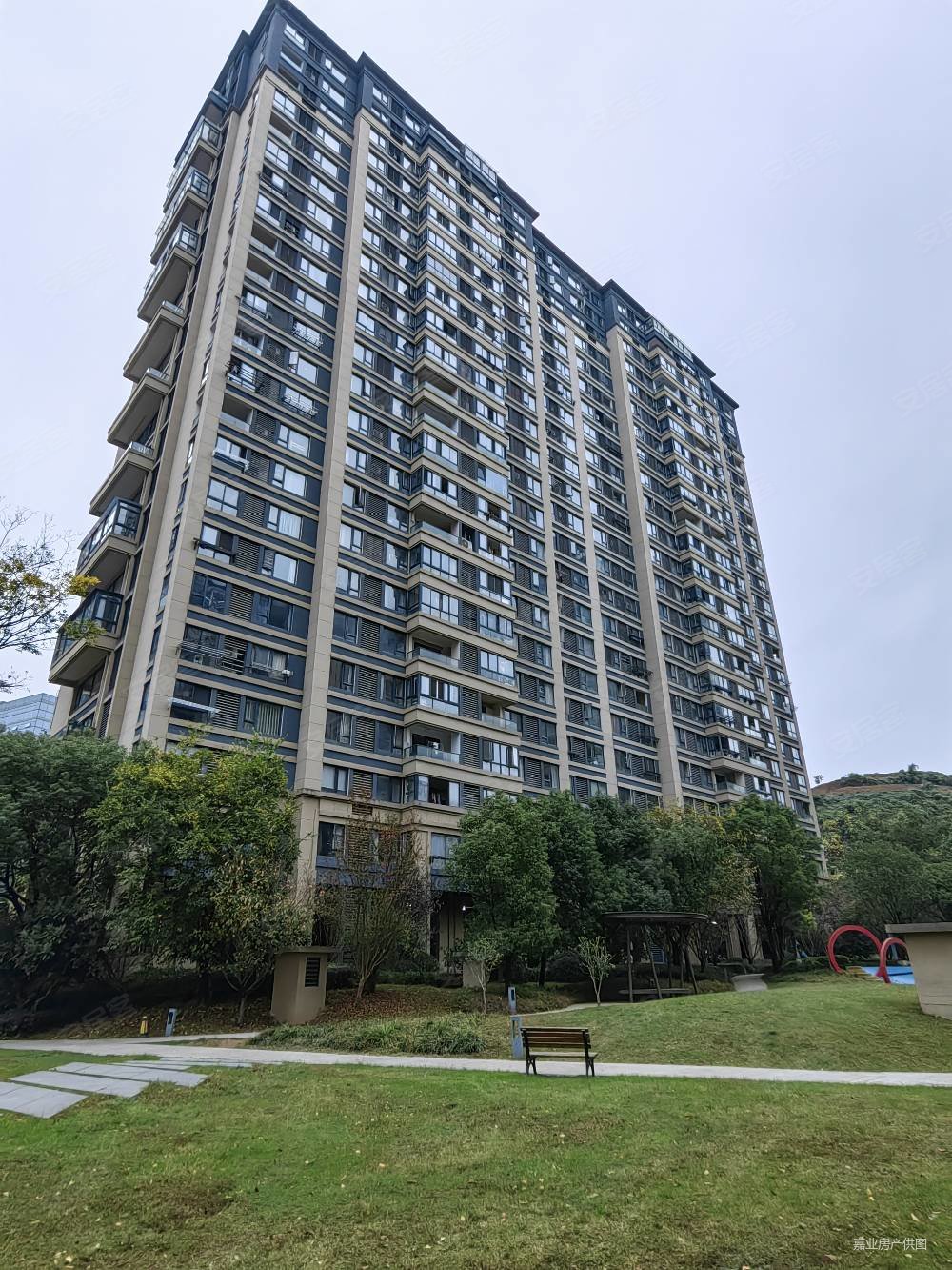 野风秋雅4室2厅2卫280万看中价格好商量