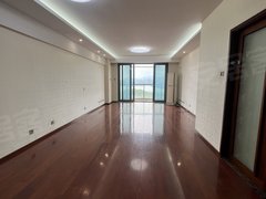 深圳罗湖水库百仕达乐湖 3室2厅2卫 电梯房 精装修121平米,看房方便出租房源真实图片
