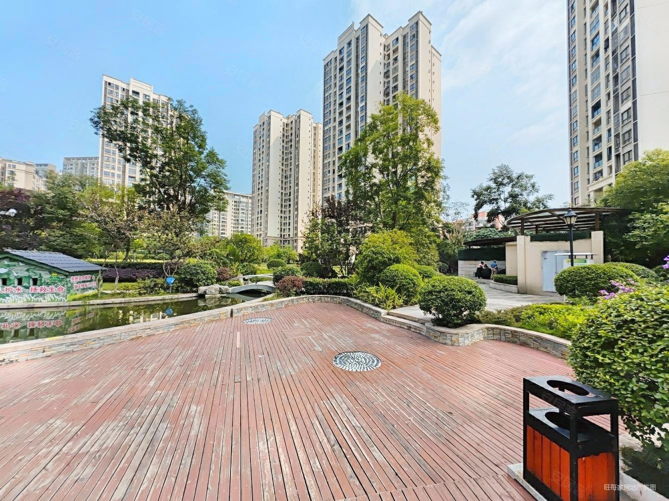 荣润誉峰3室2厅1卫82㎡南48万