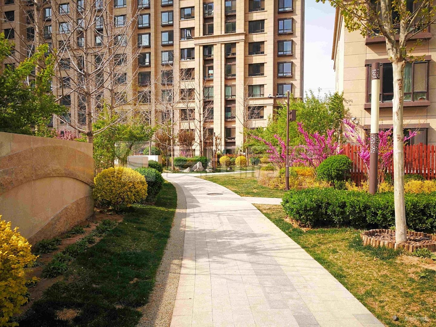 大悦城旁我司客户专享首开熙悦尚郡三居室保养如新