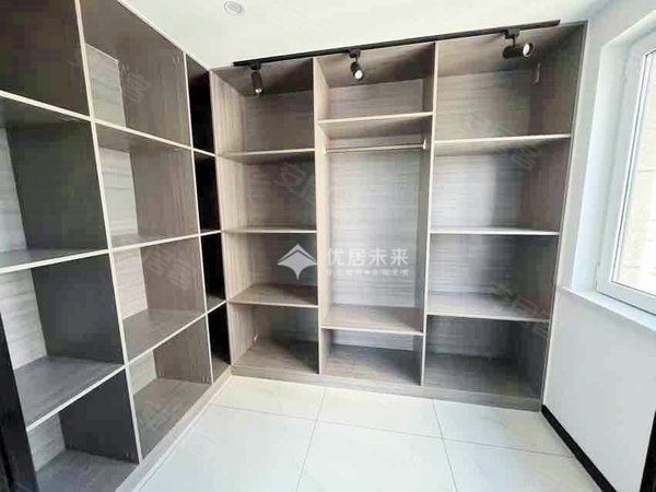 【多图】华润凯旋门,哈西租房,哈西 下楼金爵万象 嘎嘎板正 随时看房