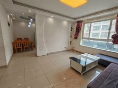 乐陵城区新一中鲁班东区，8000一年，空调，冰箱洗衣机都有，干净整洁出租房源真实图片