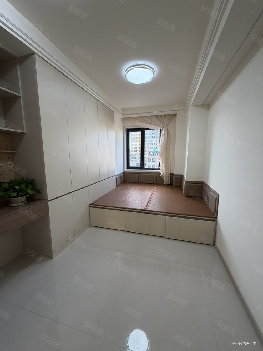 学府雅苑2室1厅1卫87㎡南北32.8万