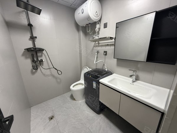 金华东阳东阳市中心吴宁西路70号楼人民医院，接官亭，空间大，精装修，性价比超高，环境好拎包入住出租房源真实图片