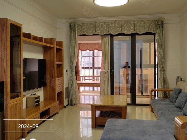 南宁青秀东葛路联发臻品联发臻品 3室2厅1卫出租房源真实图片