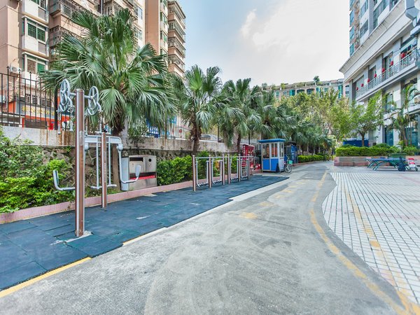 深圳福田下梅林福兴花园业主第一次出租,寻找有缘客户,价格好说,精装