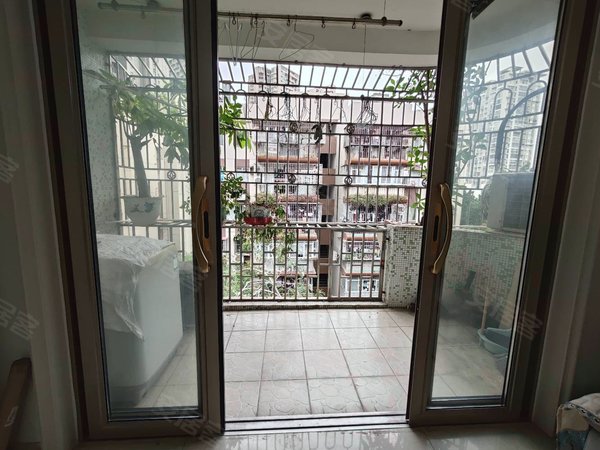 【多图】南光花园,南山中心区租房,南光花园 3室2厅1卫 精装修 配套