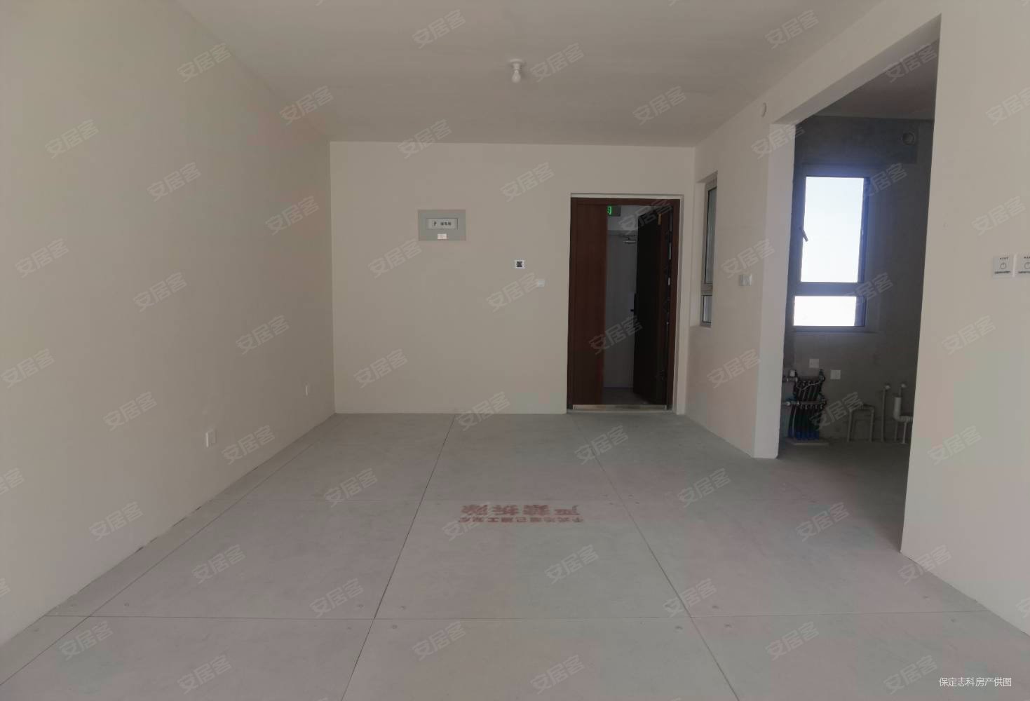 御景风荷3室2厅2卫133.64㎡南北119.8万