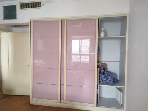 南阳卧龙卧龙城区锦江公寓(卧龙)白河边锦江公寓电梯两室 东西齐全