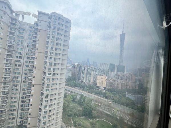 【多图】珠江新岸公寓,滨江东租房,珠江新岸公寓望广州塔一房一厅