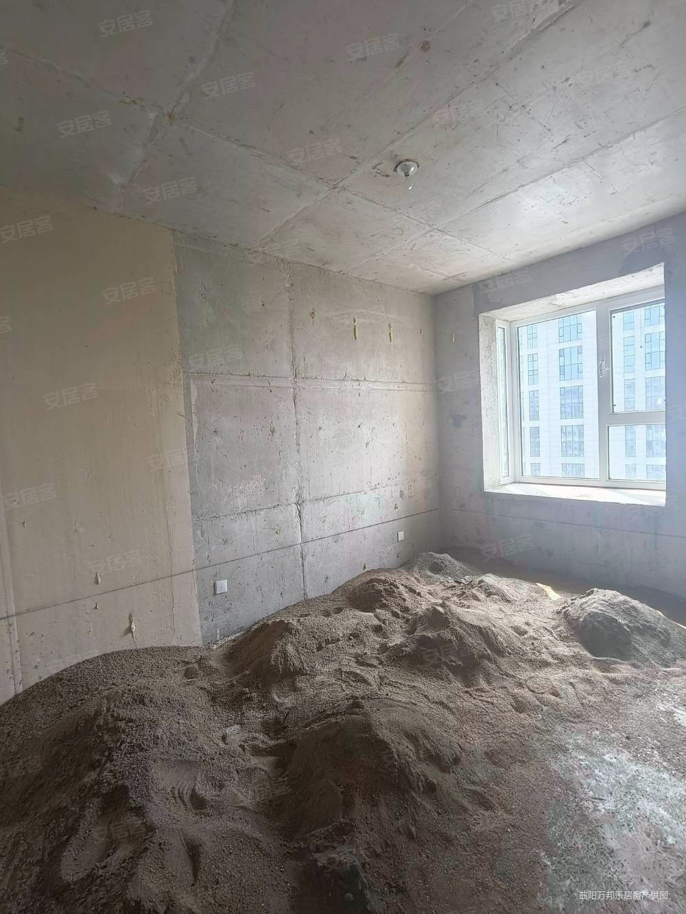 上东城2室1厅1卫87.39㎡南55万