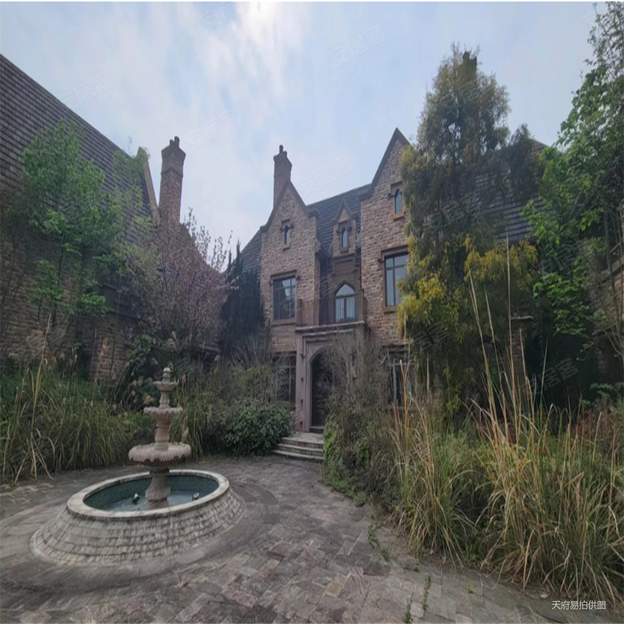 3600万 龙泉森林公园 独栋别墅 前后花园室外泳池 仅契税,中粮御岭湾