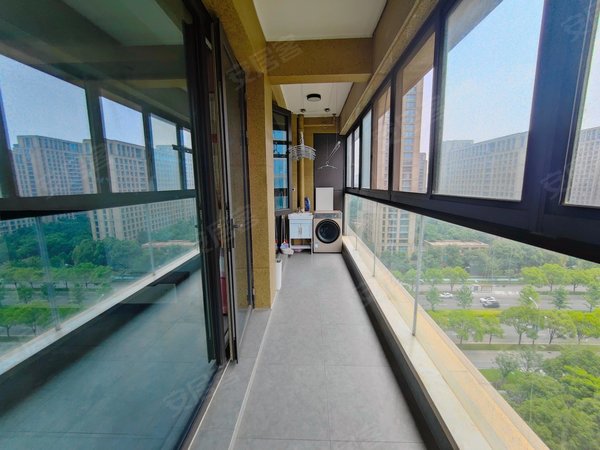 无锡滨湖太湖玉兰西花园(一期)玉兰西花园 风景好 交通便利 旁边市民