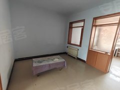 淄博沂源城区中医院附近2楼,带家具,一年12000出租房源真实图片