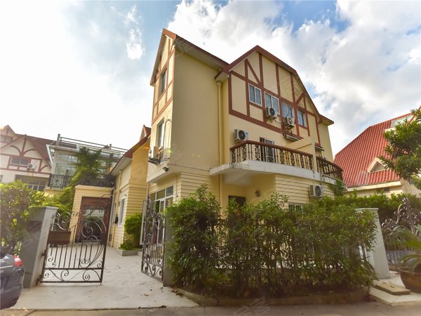 无锡滨湖蠡湖太湖威尼斯花园(别墅)威尼斯独栋别墅精装出租,上下四层