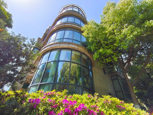 上海普陀真如金沙商务广场(金沙御墅)金沙御墅 6房3厅4卫 可住 可办公