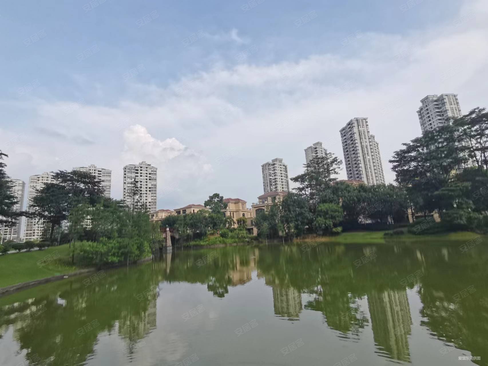 松山湖光大锦绣山河南北通透朝南满5为1业主诚心出售看房方便