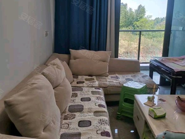 重庆荣昌荣昌城区俊豪观棠府俊豪观棠府 3室2厅2卫 电梯房 96平 精