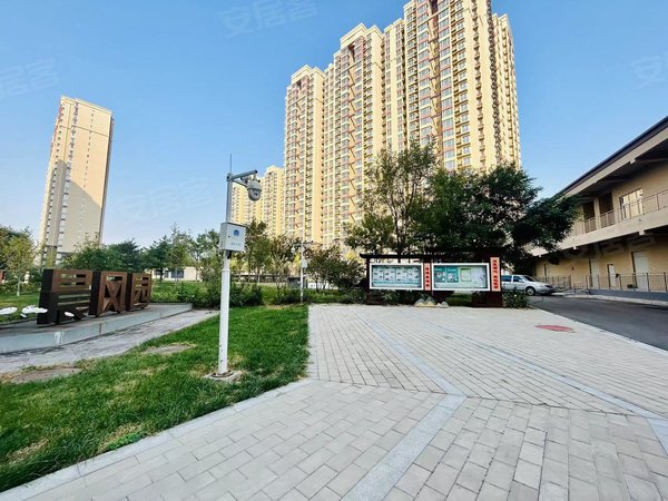 齐河青荷里晨风园二期地铁7号线 青荷里晨风园二期 全南大两居 集中