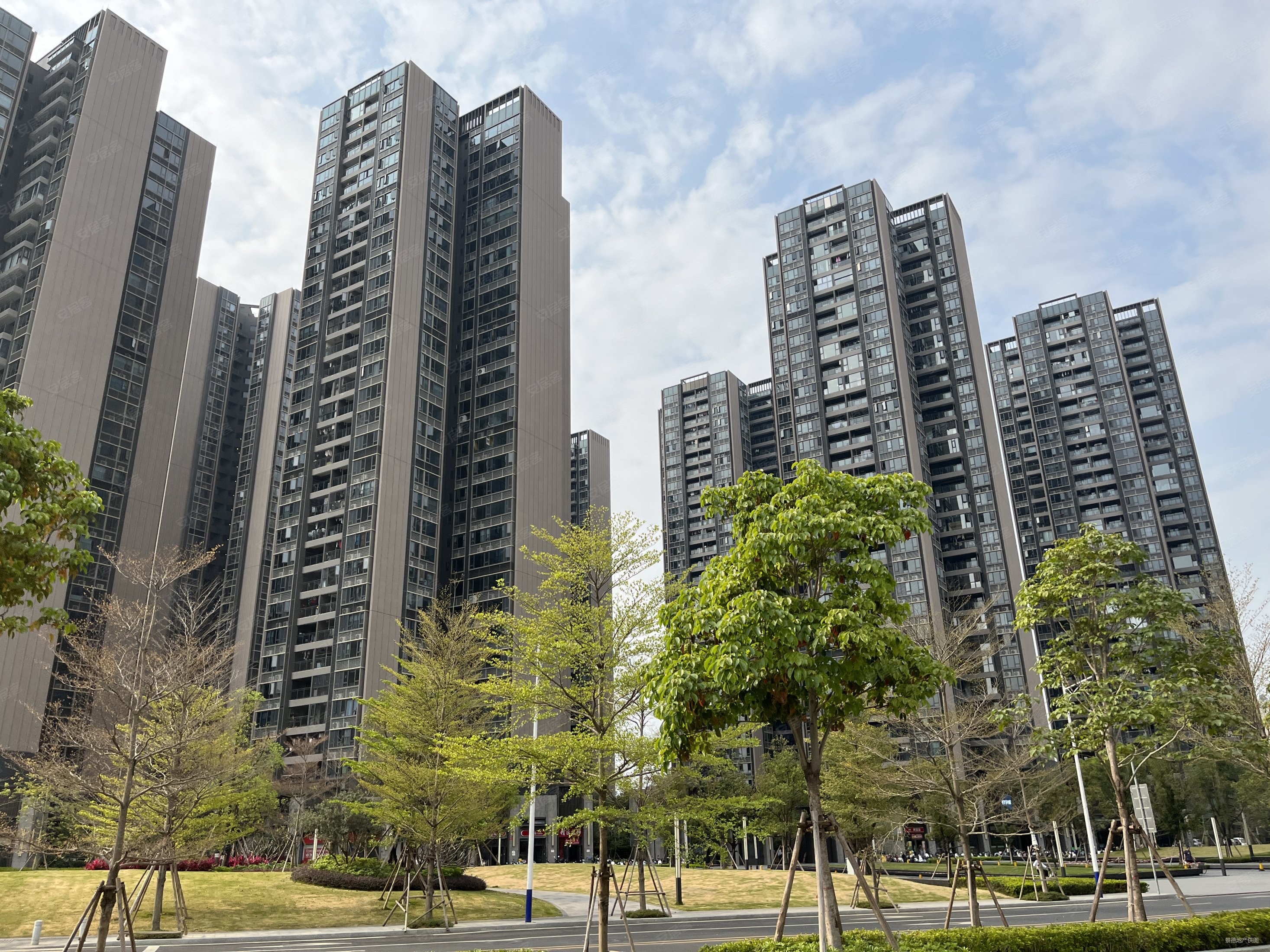 时代天境内转单位不需捆绑车位价格可议金沙洲临近地铁