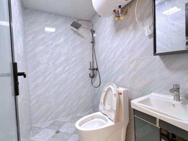 河源源城源城城区恒大名都恒大名都 大量 一房一厅 短租 压一 随时看房出租房源真实图片