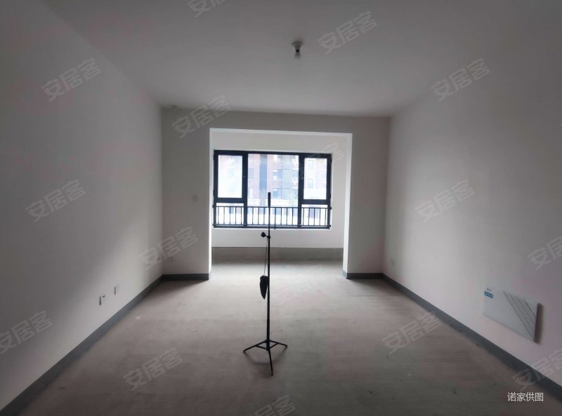 金地艺墅家溪锦苑3室1厅1卫96.42㎡南北185万