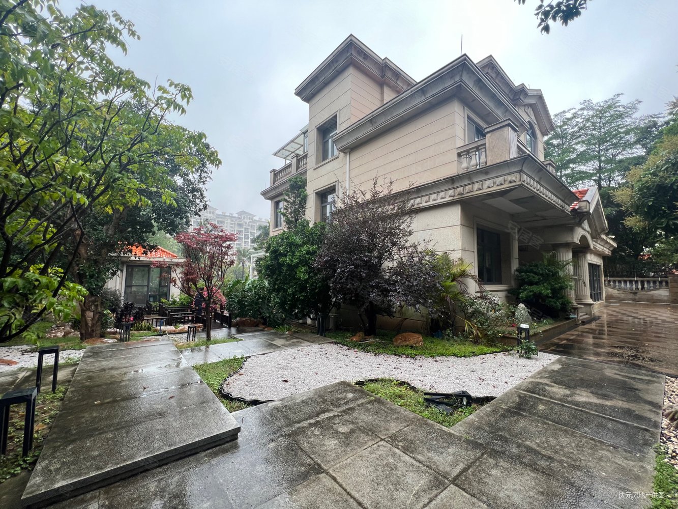 翠云山独立别墅514方大户型680房花园靠湖边豪华装修