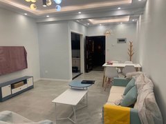 六盘水钟山新世纪广场星筑中央公园一期 3室2厅1卫，出租，拎包入住。出租房源真实图片