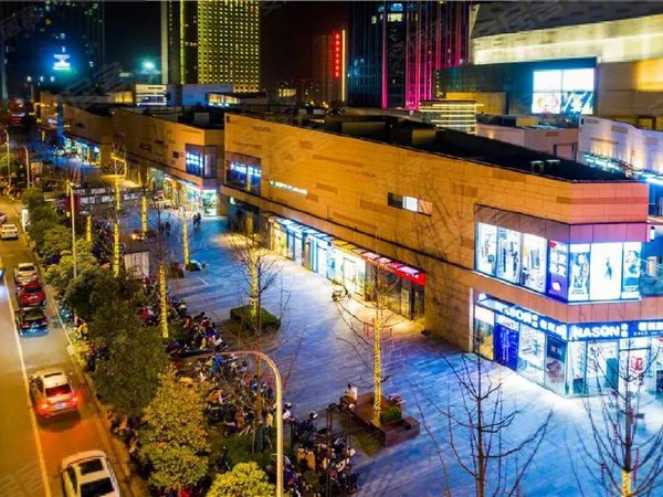 南通崇川北大街唐人新街万象城唐人新街 两室一厅 房间有移门 民用