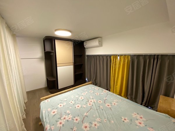 江门开平市三江开平东汇城(二期)东汇城地段 复式公寓2房只要2100元月