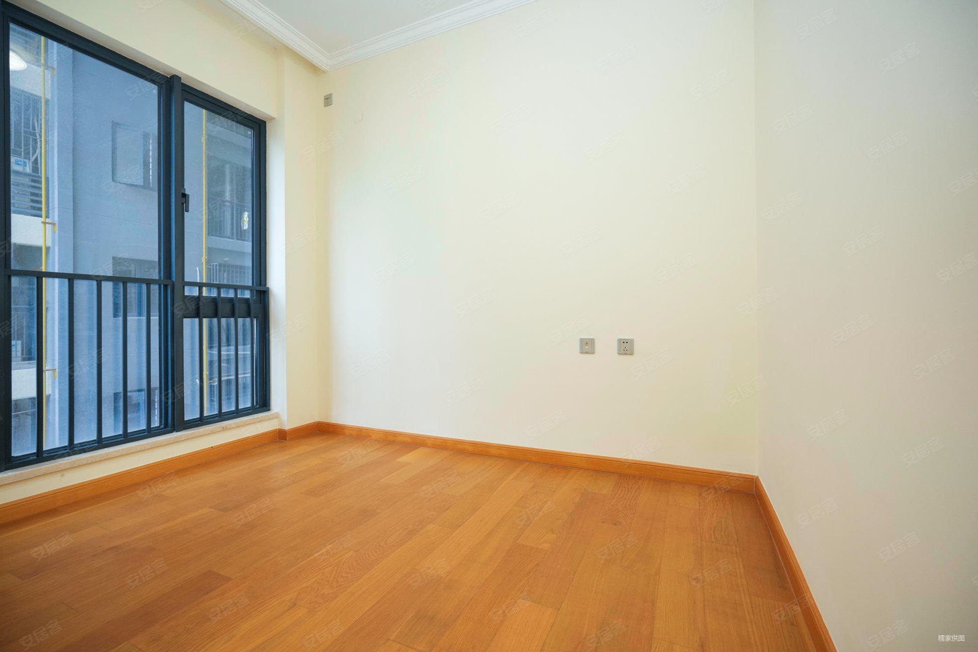 佳兆业城市广场(三期)3室1厅2卫89㎡南450万