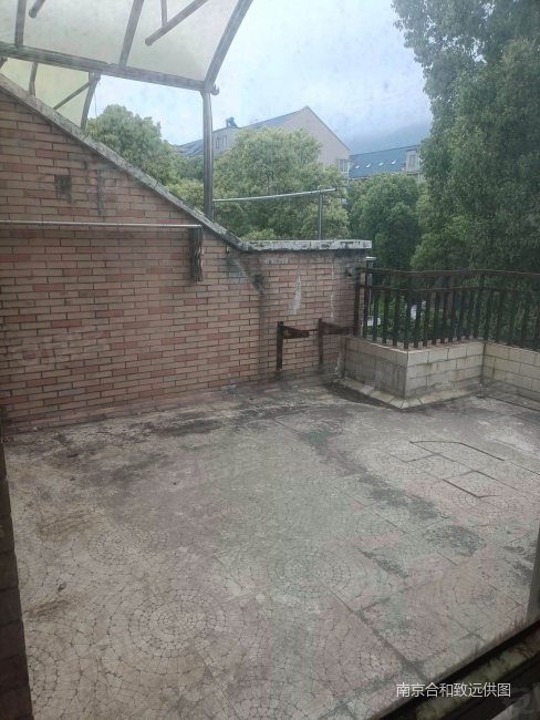 紫金山北麓樱驼花园园中园联排别墅前后花园另有多套