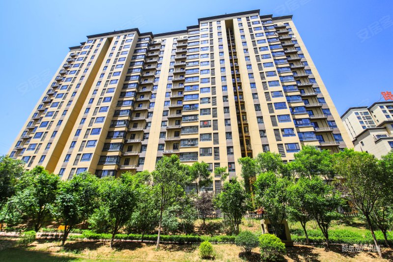 路劲御城 一楼 复式 双卫 有电梯 南北通透 正规商品房