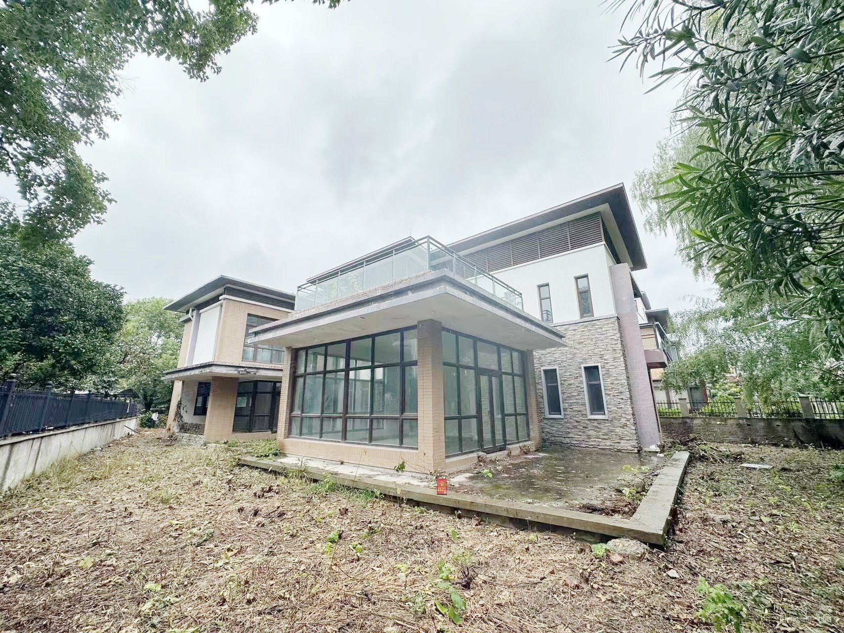 南京房产网>南京二手房>江宁二手房>九龙湖二手房>颐和南园(别墅)>