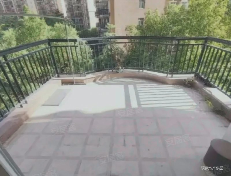 业主挥泪特价五十万出售 红本清晰无欠款,带个人车位,家华名都花园