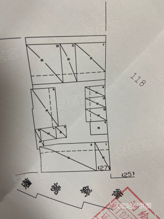 帽儿胡同45号院1室0厅0卫18㎡南北255万